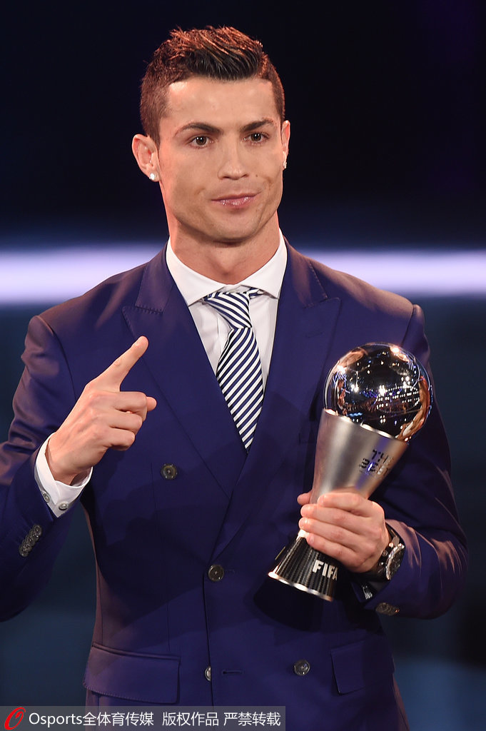 特德斯科：德布劳内能发现其他人发现不了的空当，并传出好球