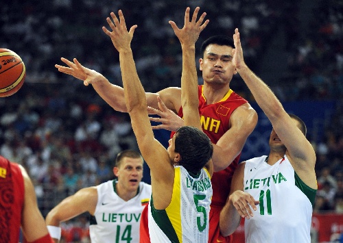 阿森纳vs拜仁：萨卡、埃泽首发，凯恩、奥利塞、卡尔出战（阿森纳对阵拜仁：萨卡、埃泽先发，凯恩、奥利塞、卡尔登场）