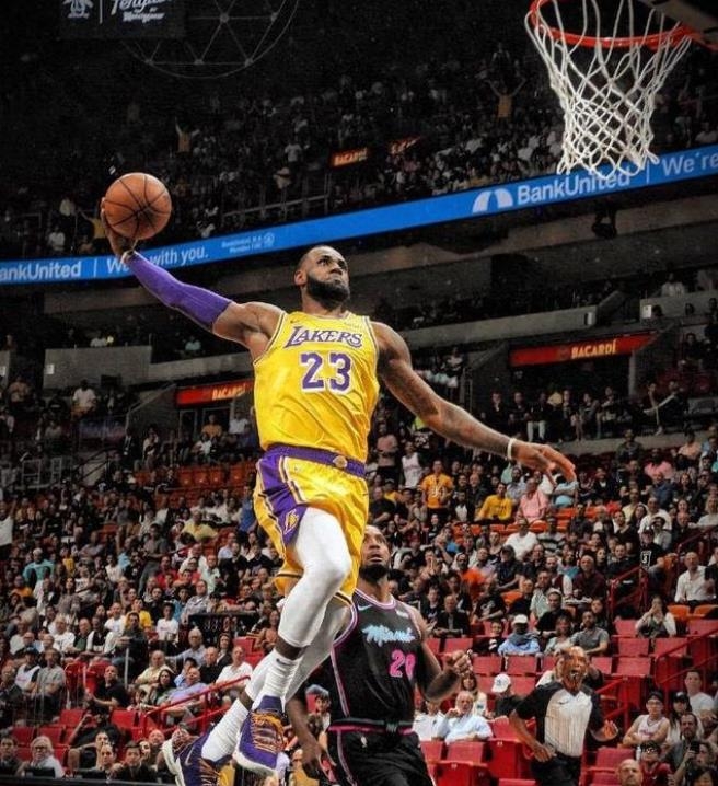 篮球篮网主帅接受采访谈战术（篮网主教练受访解析战术思路）