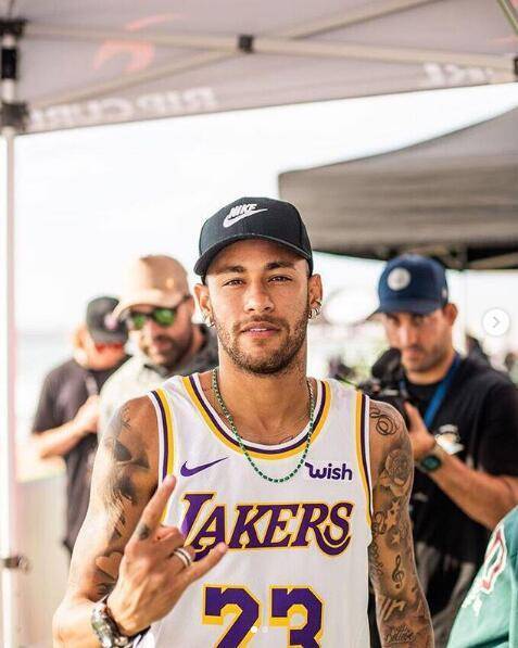 每体：法院批准了莱万特债务重组计划，并已通知俱乐部（每体：法院已核准莱万特债务重组方案，并向俱乐部发出通知）