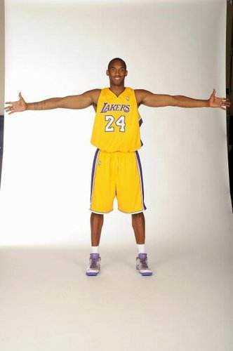 山西男篮捡到宝了！193cm后卫实力强劲，3场比赛场均30+（山西男篮收获大惊喜！193cm后卫火力全开，3战场均30+）