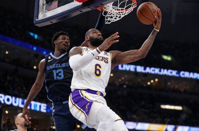 波兰主帅：希望面对荷兰能有更多控球；已证明能与他们抗衡（波兰主帅：对阵荷兰盼提升控球，已展现抗衡实力）