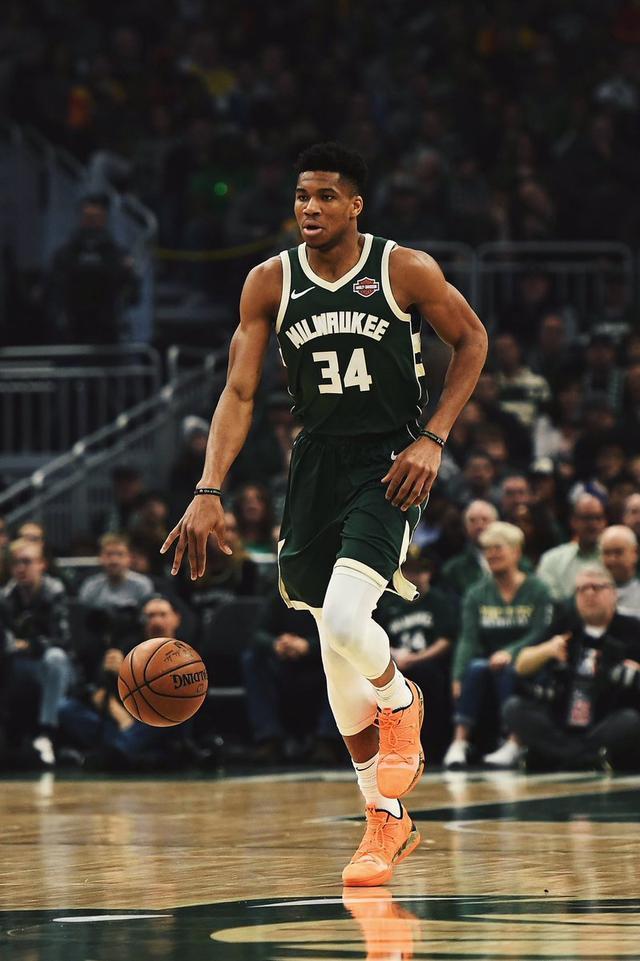 在过去三个 在过去三个